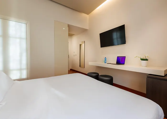 Szálloda Embassy 4*