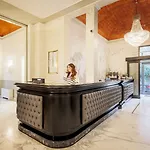 Embassy 4*