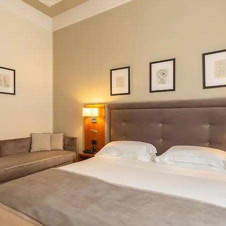 Hotel Embassy 4*