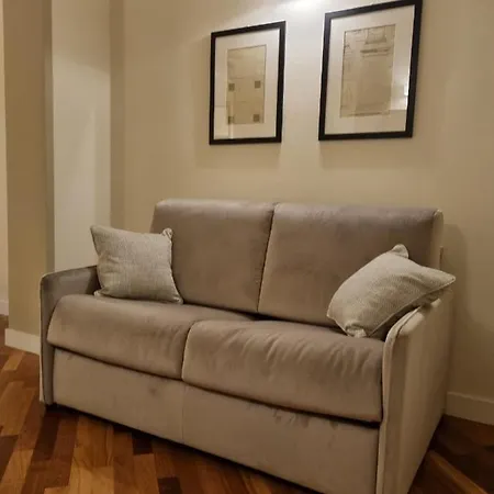 Embassy Hotel Florença