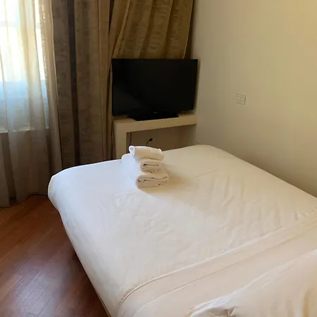 Embassy Firenze